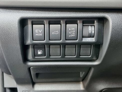 Used 2025 Subaru Forester Sport AWD/4WD image 10