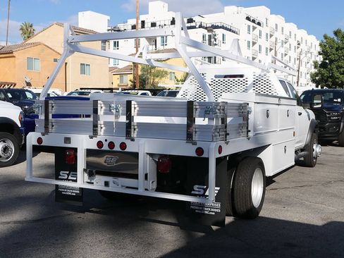 New 2026 RAM 4500 Tradesman w/ Chrome Appearance Group AWD/4WD image 2