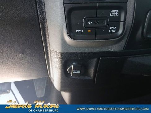 Used 2017 RAM 1500 Express AWD/4WD image 21