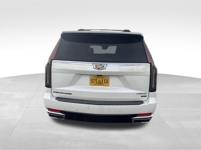 Used 2022 Cadillac Escalade Premium Luxury AWD/4WD image 10