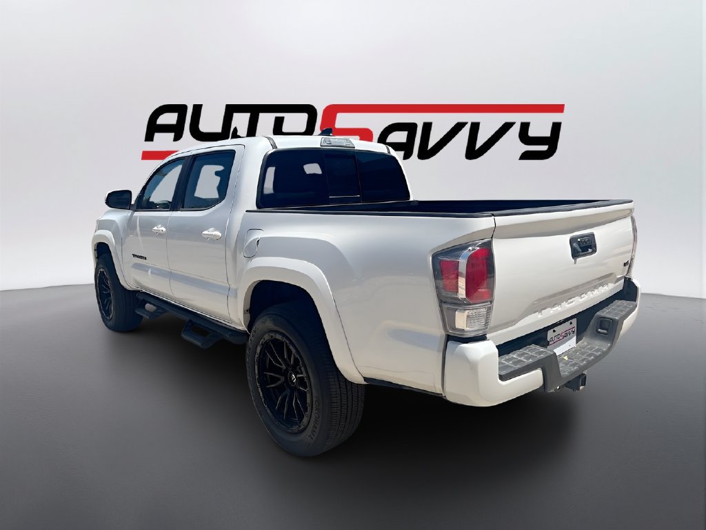 Used 2022 Toyota Tacoma TRD Sport AWD/4WD image 5