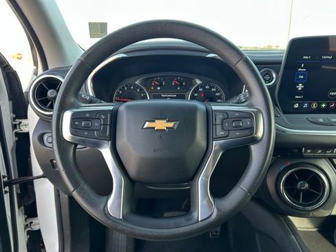 Used 2023 Chevrolet Blazer LT w/ Driver Confidence Package image 10