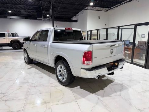 Used 2016 RAM 1500 Laramie w/ Convenience Group AWD/4WD image 10