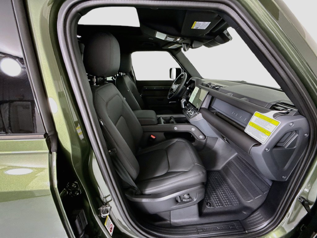 New 2026 Land Rover Defender 110 S AWD/4WD image 20