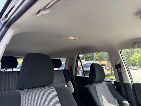 Used 2024 Toyota 4Runner SR5 AWD/4WD image 29