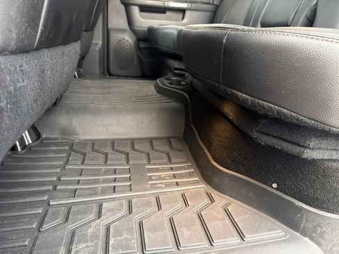 Used 2016 RAM 3500 Laramie AWD/4WD image 18