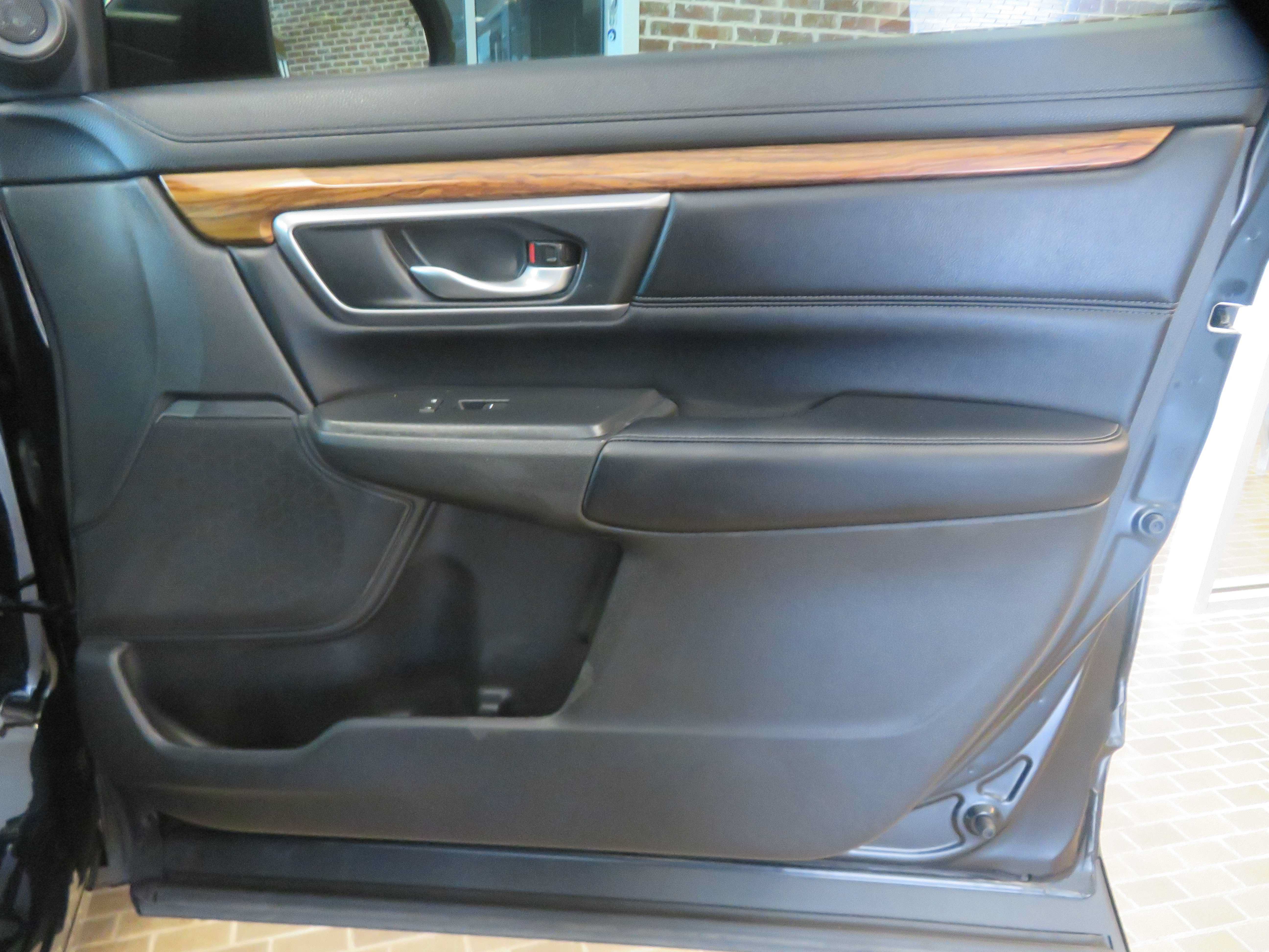 Used 2018 Honda CR-V EX-L image 23