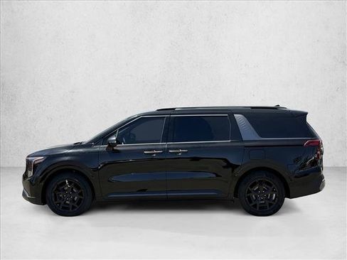 Used 2025 Kia Carnival SX Prestige FWD image 8
