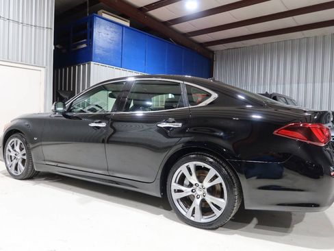 Used 2015 INFINITI Q70 3.7 w/ Sport Package RWD image 2