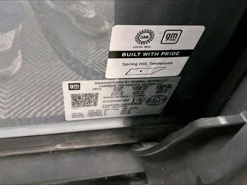 Used 2023 GMC Acadia SLE w/ Trailering Package image 38