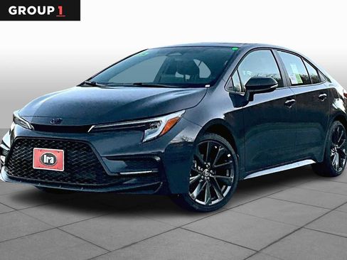 New 2026 Toyota Corolla SE image 1