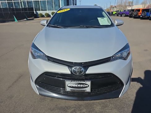 Used 2019 Toyota Corolla L image 8