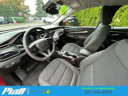 Used 2023 Chevrolet Bolt EUV LT w/ Driver Confidence Package FWD image 23