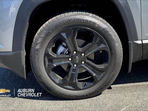 New 2026 Chevrolet Equinox LT w/ Convenience Package II image 12