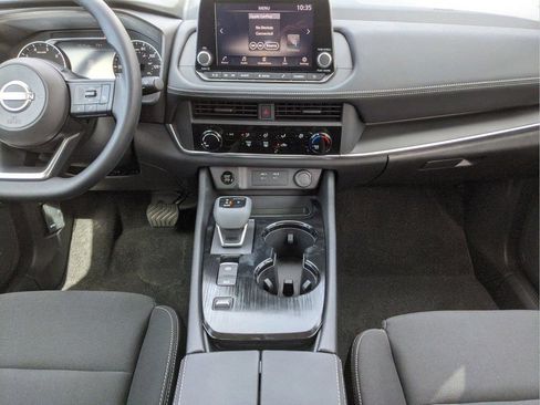 Certified 2025 Nissan Rogue S FWD image 22