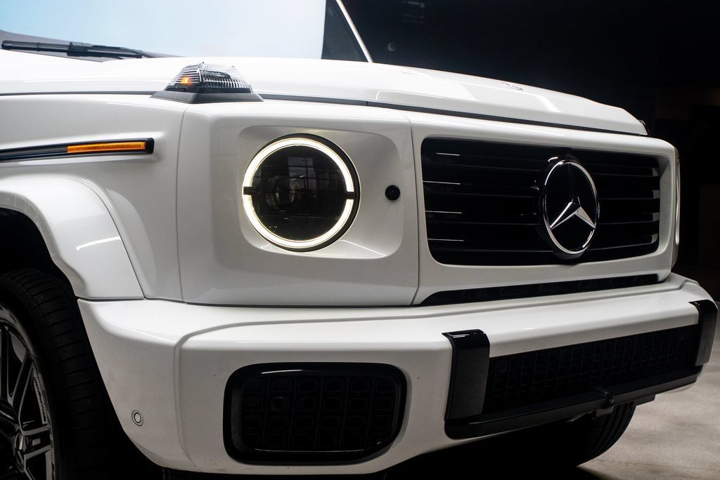 Used 2025 Mercedes-Benz G 580 w/ EQ Technology image 9