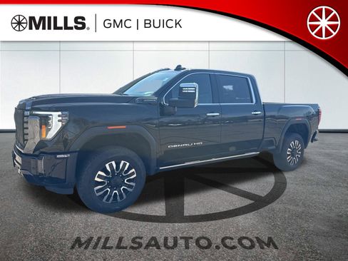 Used 2024 GMC Sierra 2500 Denali Ultimate w/ Max Trailering Package AWD/4WD image 1