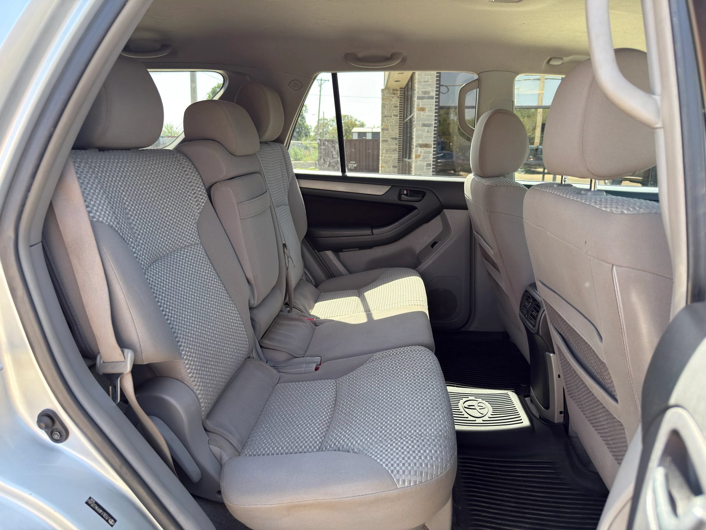 Used 2009 Toyota 4Runner SR5 AWD/4WD image 20
