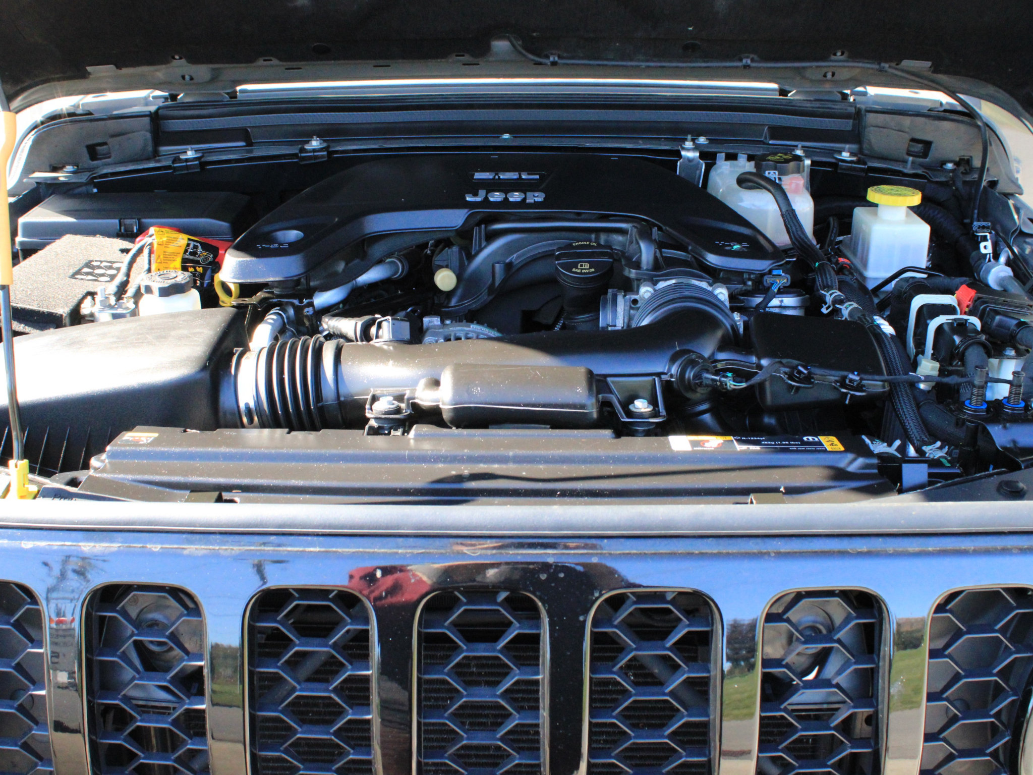 Used 2021 Jeep Gladiator Sport AWD/4WD image 40