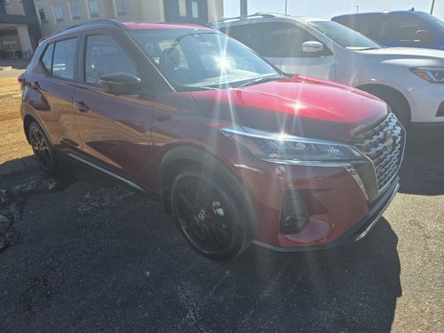 Used 2024 Nissan Kicks SR w/ SR Premium Package image 1