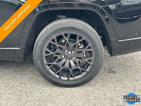 Used 2023 Jeep Grand Cherokee L Summit AWD/4WD image 14