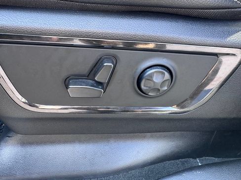 Used 2022 RAM 1500 Limited AWD/4WD image 22