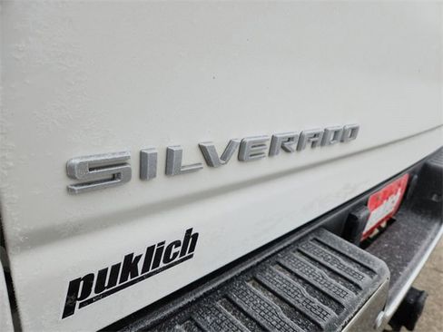 Used 2023 Chevrolet Silverado 2500 LTZ w/ LTZ Convenience Package image 32