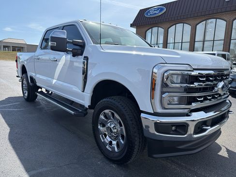 Used 2024 Ford F350 Lariat w/ Chrome Package AWD/4WD image 3