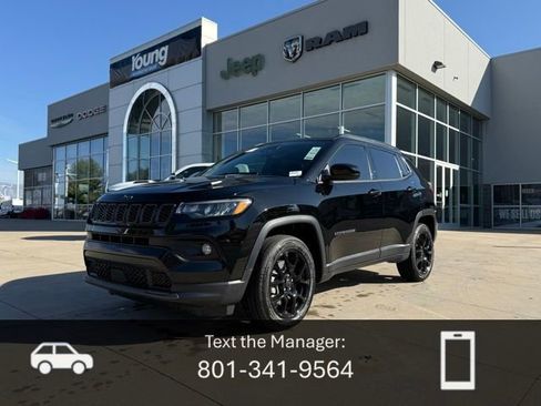 New 2025 Jeep Compass Latitude w/ Sun & Sound Group image 1