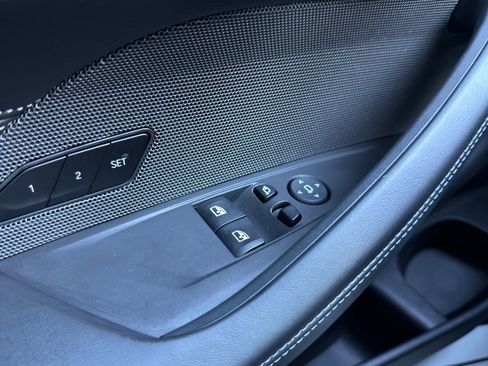 Used 2023 BMW M4 Competition image 16