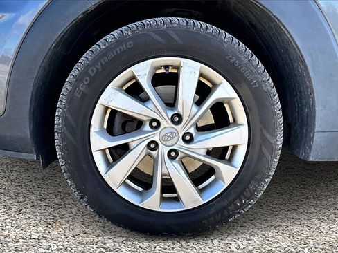 Used 2019 Hyundai Tucson SE image 8