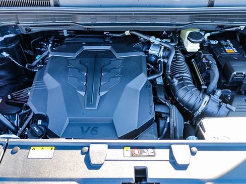 New 2025 Kia Carnival SX Prestige image 13