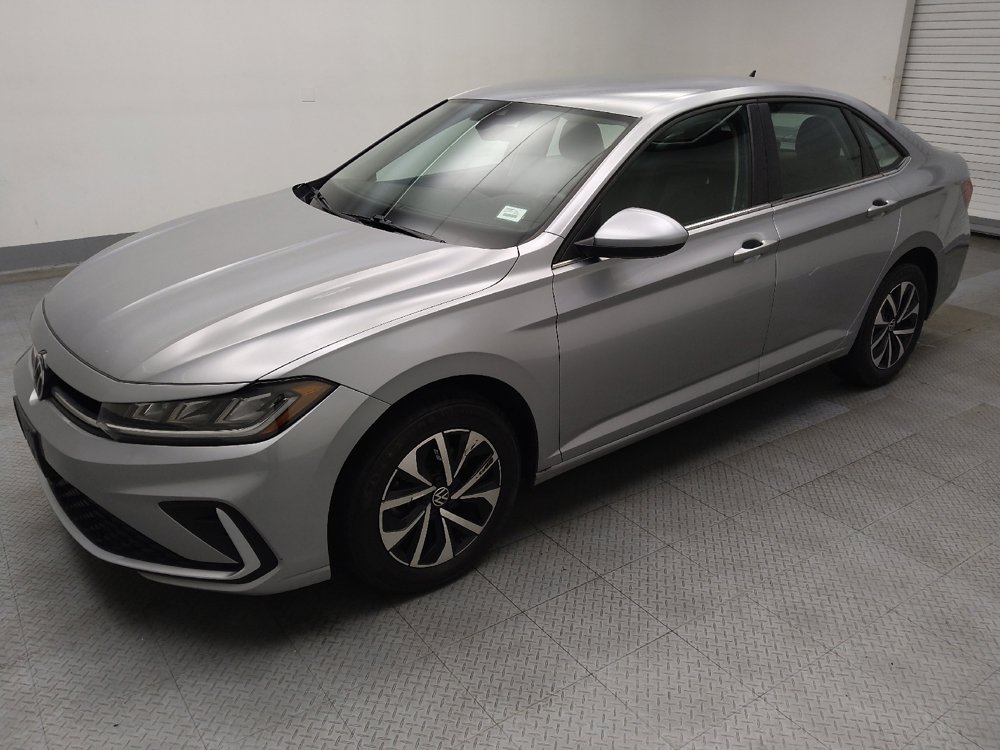 Used 2025 Volkswagen Jetta S FWD image 2