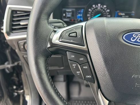 Used 2024 Ford Edge Titanium AWD/4WD image 24