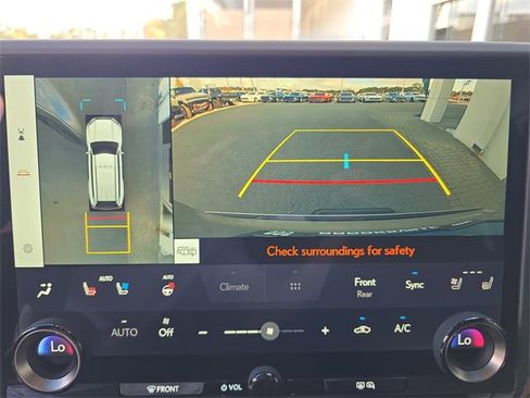 Used 2024 Lexus GX 550 image 21