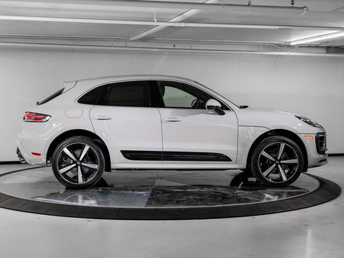 New 2026 Porsche Macan S image 8