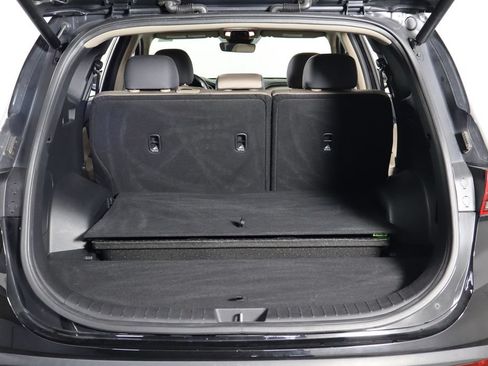 Used 2023 Hyundai Santa Fe SEL FWD image 17