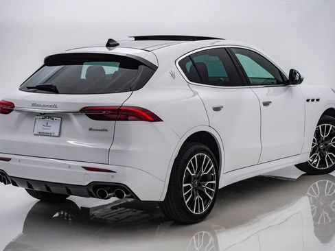 Used 2025 Maserati Grecale GT AWD/4WD image 11