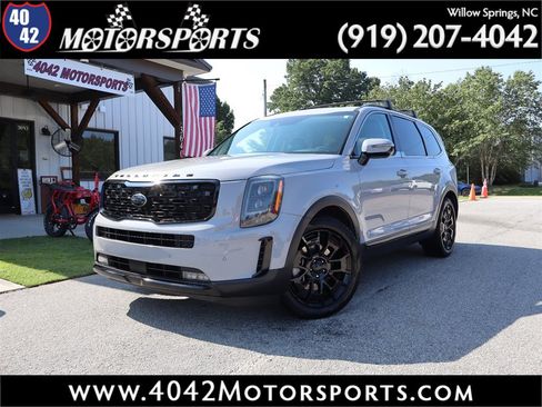 Used 2021 Kia Telluride SX w/ SX Prestige Package AWD/4WD image 1