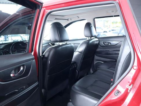 Used 2015 Nissan Rogue SL w/ SL Premium Package FWD image 31
