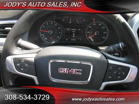 Used 2019 GMC Acadia SLE image 11