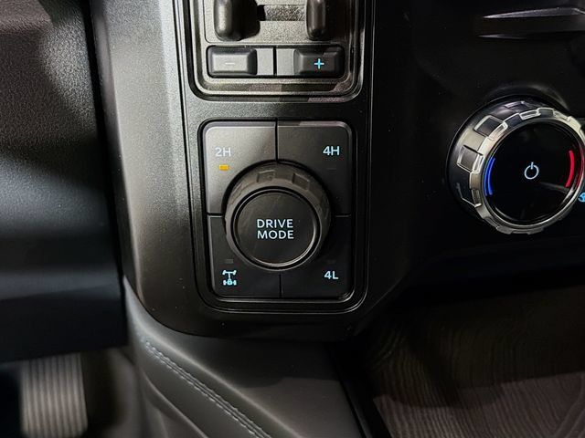 Used 2025 Ford F250 Platinum AWD/4WD image 20