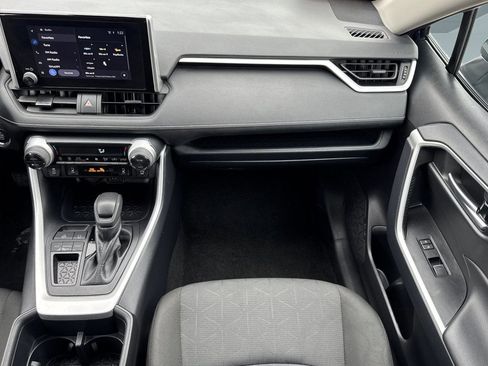 Used 2025 Toyota RAV4 XLE w/ Weather Package image 29