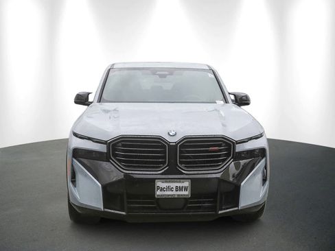 Used 2026 BMW XM Label Red image 2