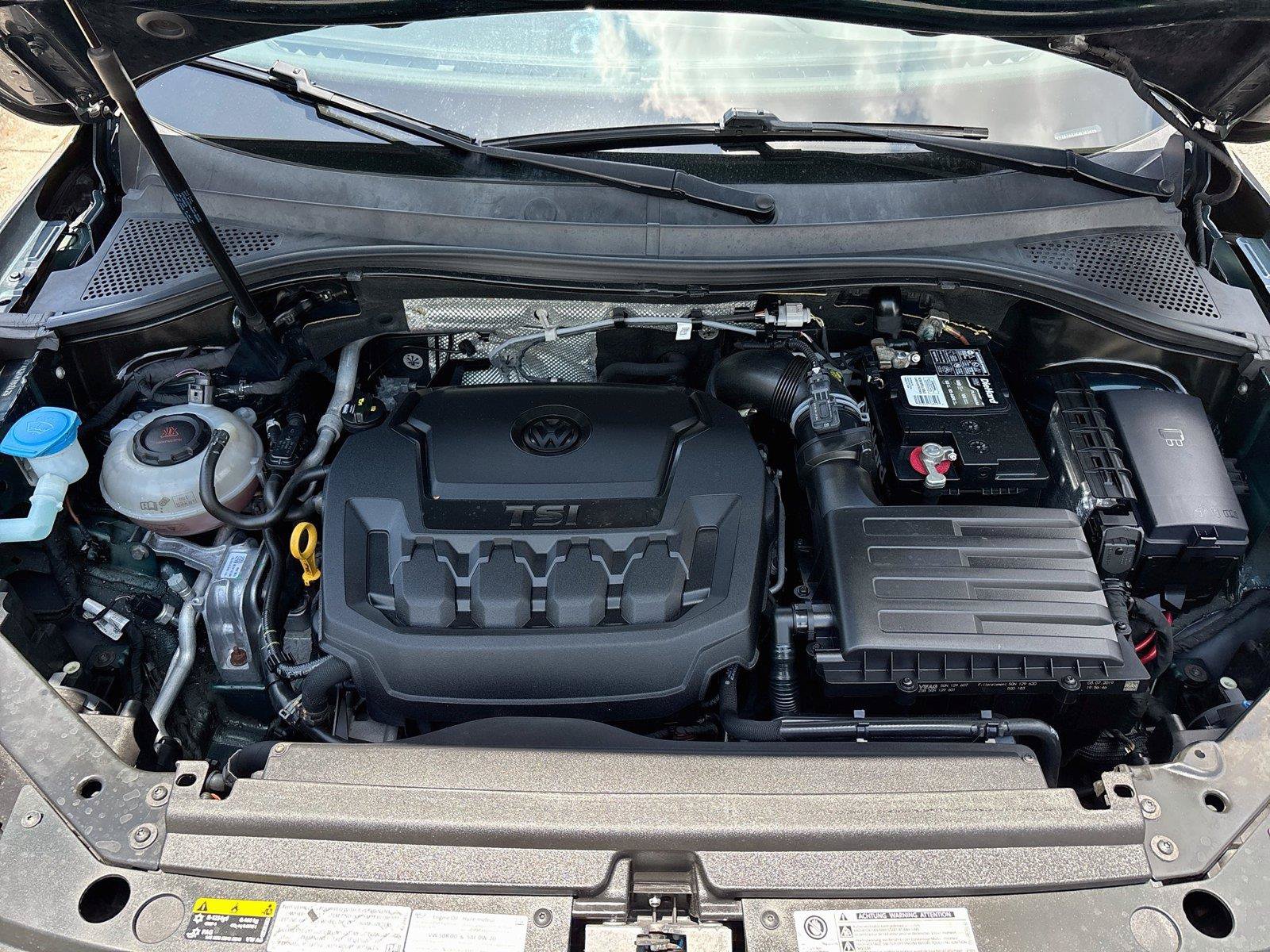 Used 2019 Volkswagen Tiguan SEL w/ 3rd Row Seat Package AWD/4WD image 31