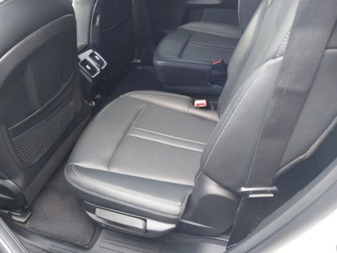 Used 2022 Kia Sorento SX AWD/4WD image 5