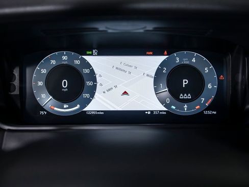 Used 2024 Land Rover Range Rover Velar Dynamic SE AWD/4WD image 23