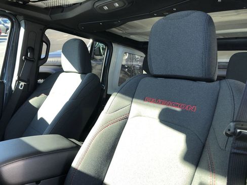 New 2026 Jeep Wrangler Unlimited Rubicon image 12