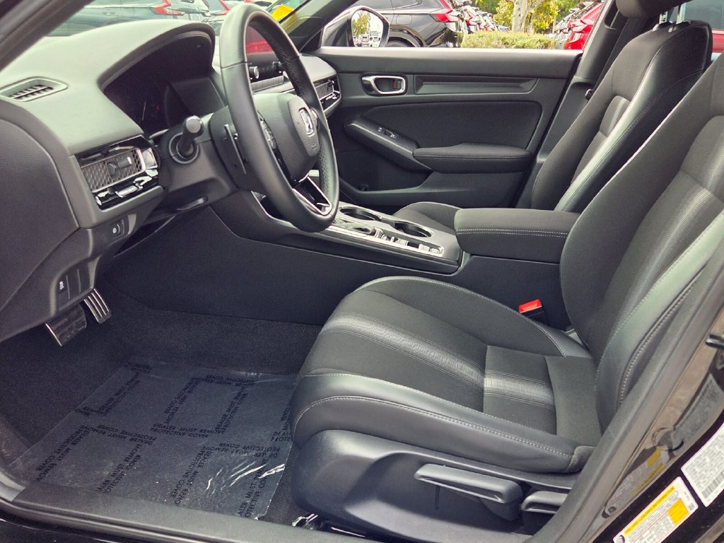 Certified 2025 Honda Civic Sport image 9