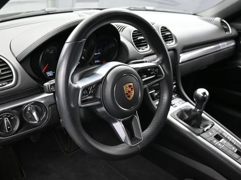 Certified 2024 Porsche 718 Boxster w/ Premium Package RWD image 17